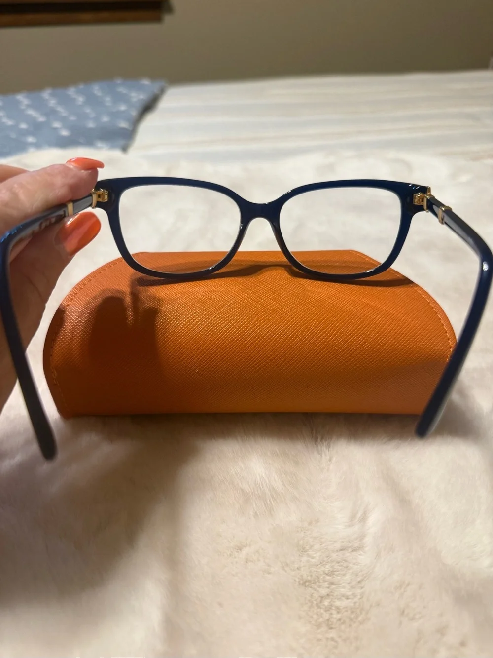 Tory Burch Navy Cat-Eye Glasses with Orange Logo Case